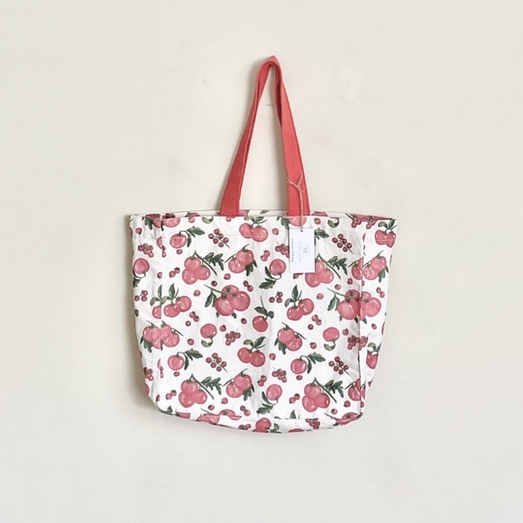 NEW The Farmhouse Rachel Ashwell Tomato Print Red White Canvas Tote Bag - Picture 1 of 11